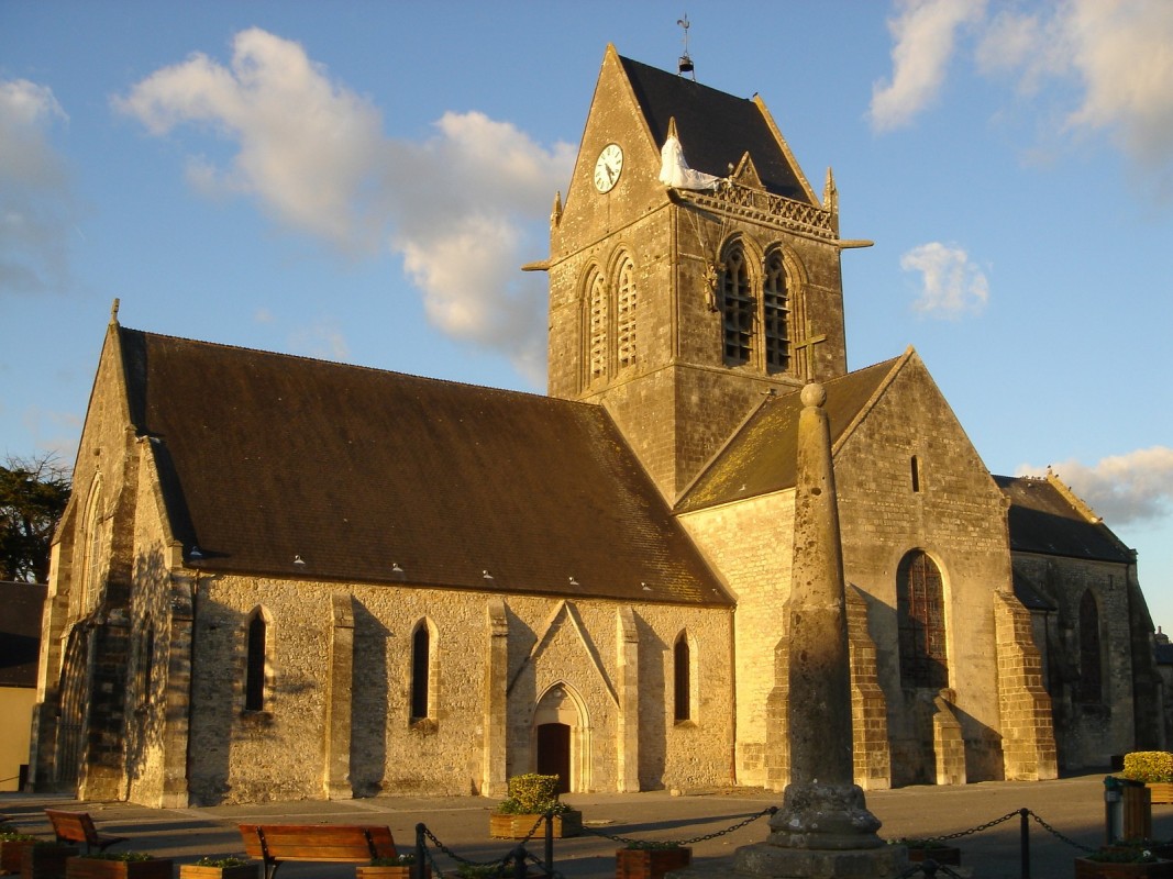 Sainte-mere-eglise - ddayguidedtours